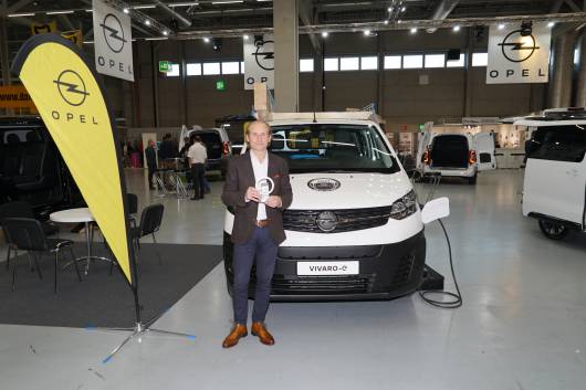 Opel Preisübergabe für Opel an der Transport-CH