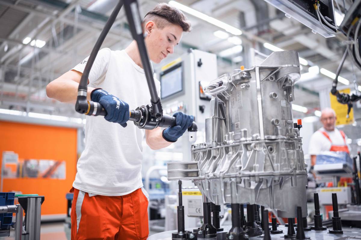 Audi startet in Győr (Ungarn) Produktion von Elektromotoren für die PPE