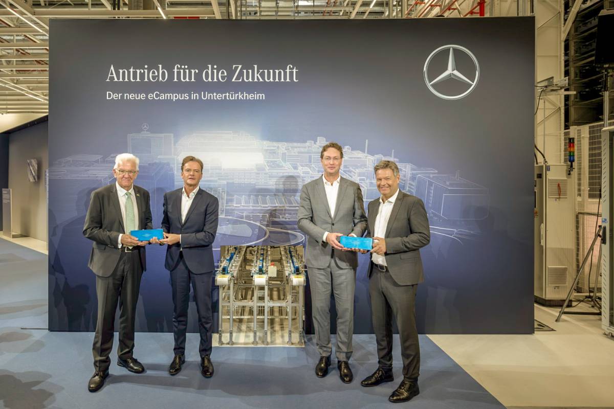 Mercedes-Benz eCampus: Neues Kompetenzzentrum für den Elektroantrieb