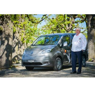 Spitzenkoch Jacky Donatz ist neuer Botschafter für Nissan-Elektromobilität