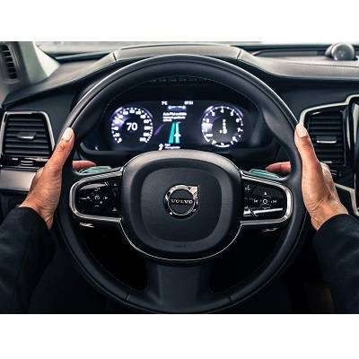 Volvo und Uber: Gemeinsame Entwicklung von selbstfahrenden Autos