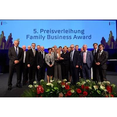 Fraisa SA gewinnt den Family Business Award 2016