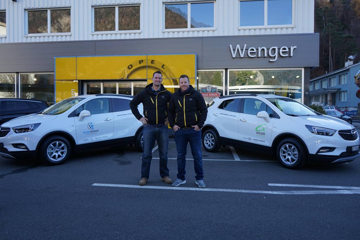 Schwingerkönige fahren Opel Mokka X