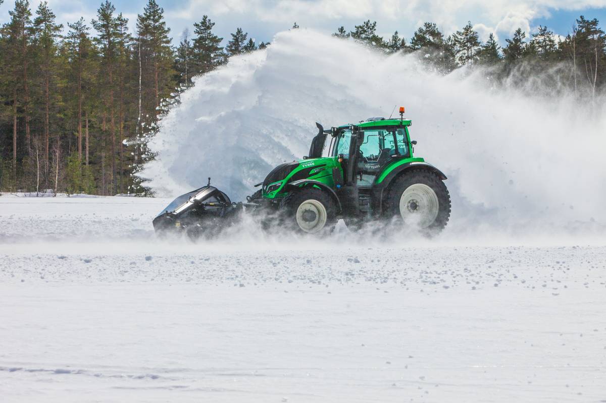 Weltrekord: Fahrerlose Schneeräumung mit 73,17 km/h
