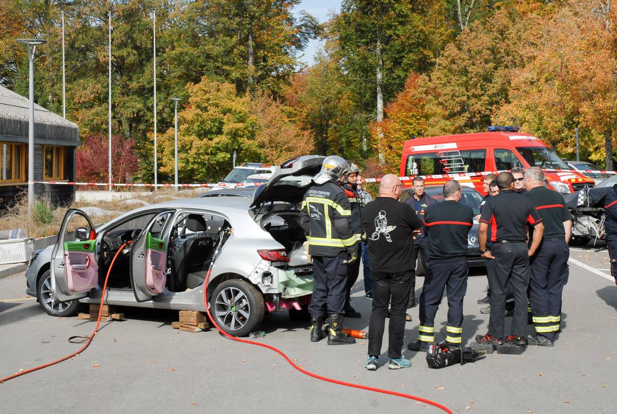 Renault, ein Autobauer im Dienste der Feuerwehr