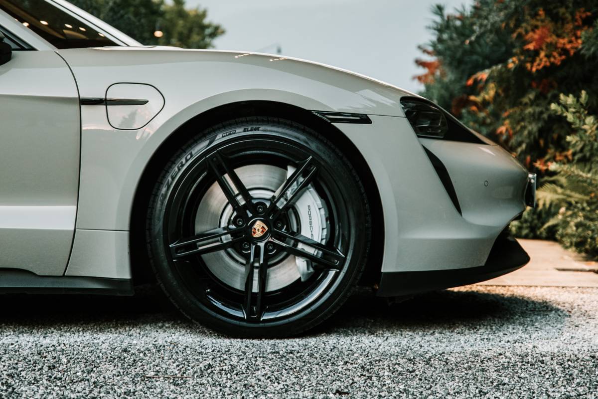 Pirelli Elect: Der Reifen, der die Reichweite erhöht