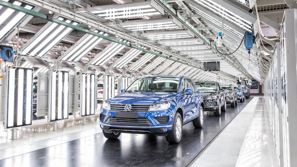 VW unterbricht Produktion wegen Chipmangel