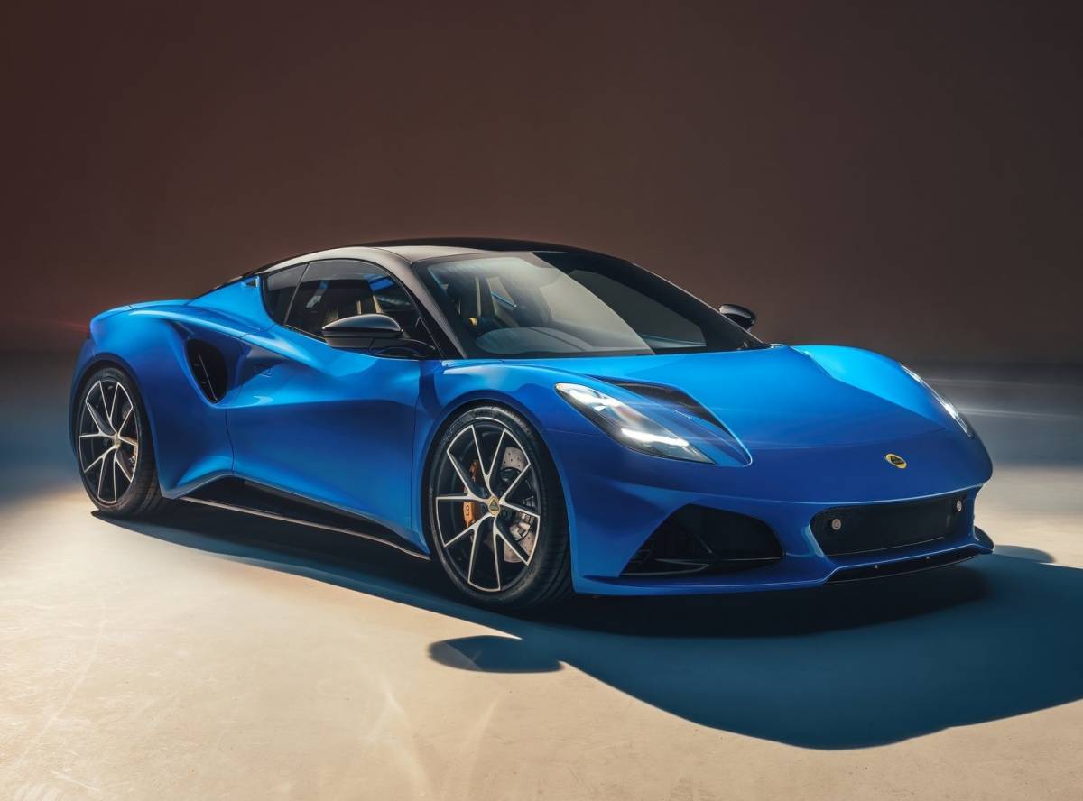 Goodyear entwickelt SuperSport-Reifen für den neuen Lotus Emira