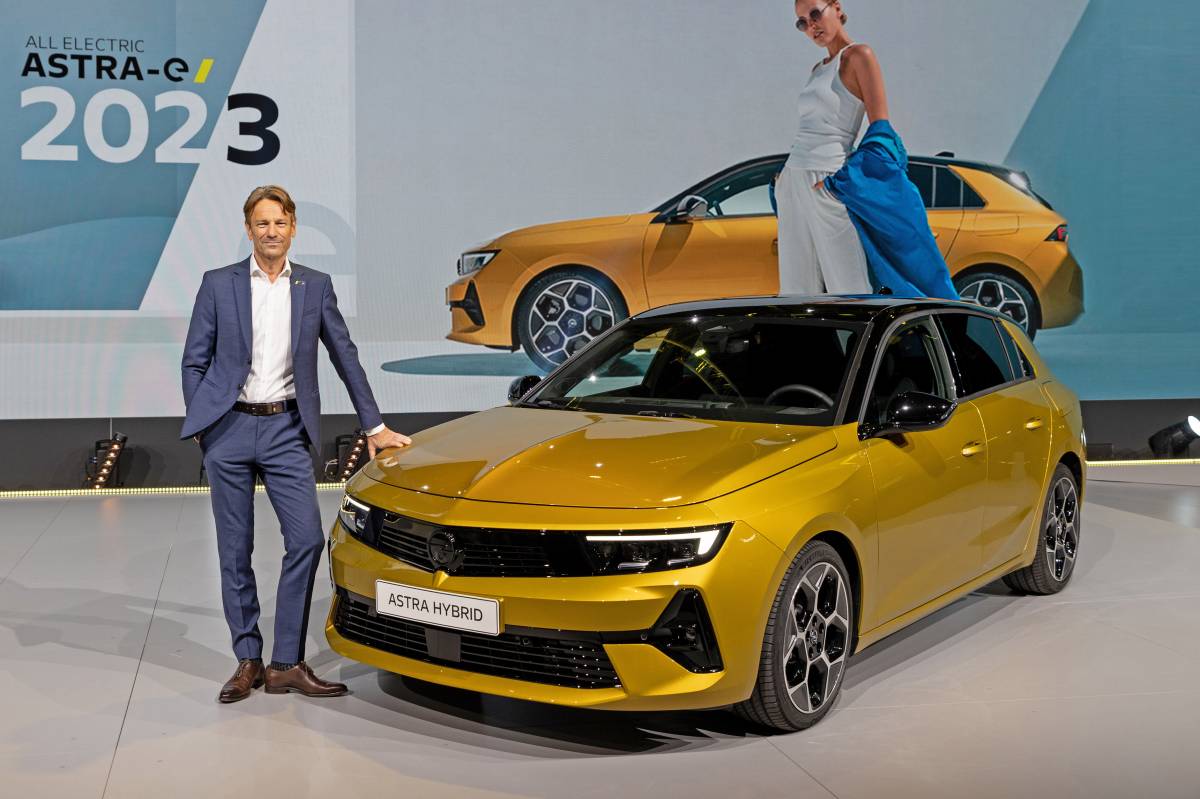 Blitzlichtgewitter: Weltpremiere des neuen Opel Astra 