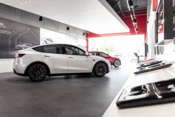 Tesla: 2023 deutlich mehr Elektroautos verkauft