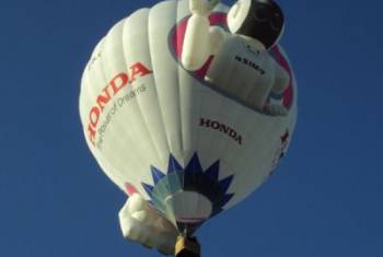Honda am 35. Ballonfestival in Château-d’Oex