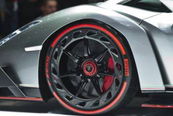 Pirelli und Lamborghini: 50-jähriges Jubiläum