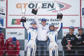 Sensationeller Auftaktsieg für Emil Frey Lexus Racing