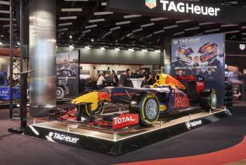 TAG Heuer präsentiert Fahrzeugraritäten am Autosalon Genf