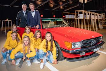 Im Einsatz für die Jugend: Laureus Charity Night mit Bligg, Cancellara und einem Mercedes-Benz SL 300 