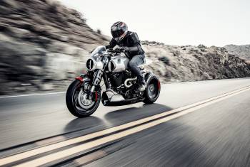 Hollywood-Star Keanu Reeves an der Swiss-Moto