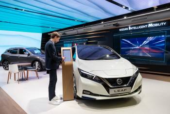 Nissan eröffnet in Paris City Hub der Zukunft