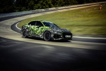 Audi RS 3: Neuer Rundenrekord auf der Nordschleife 